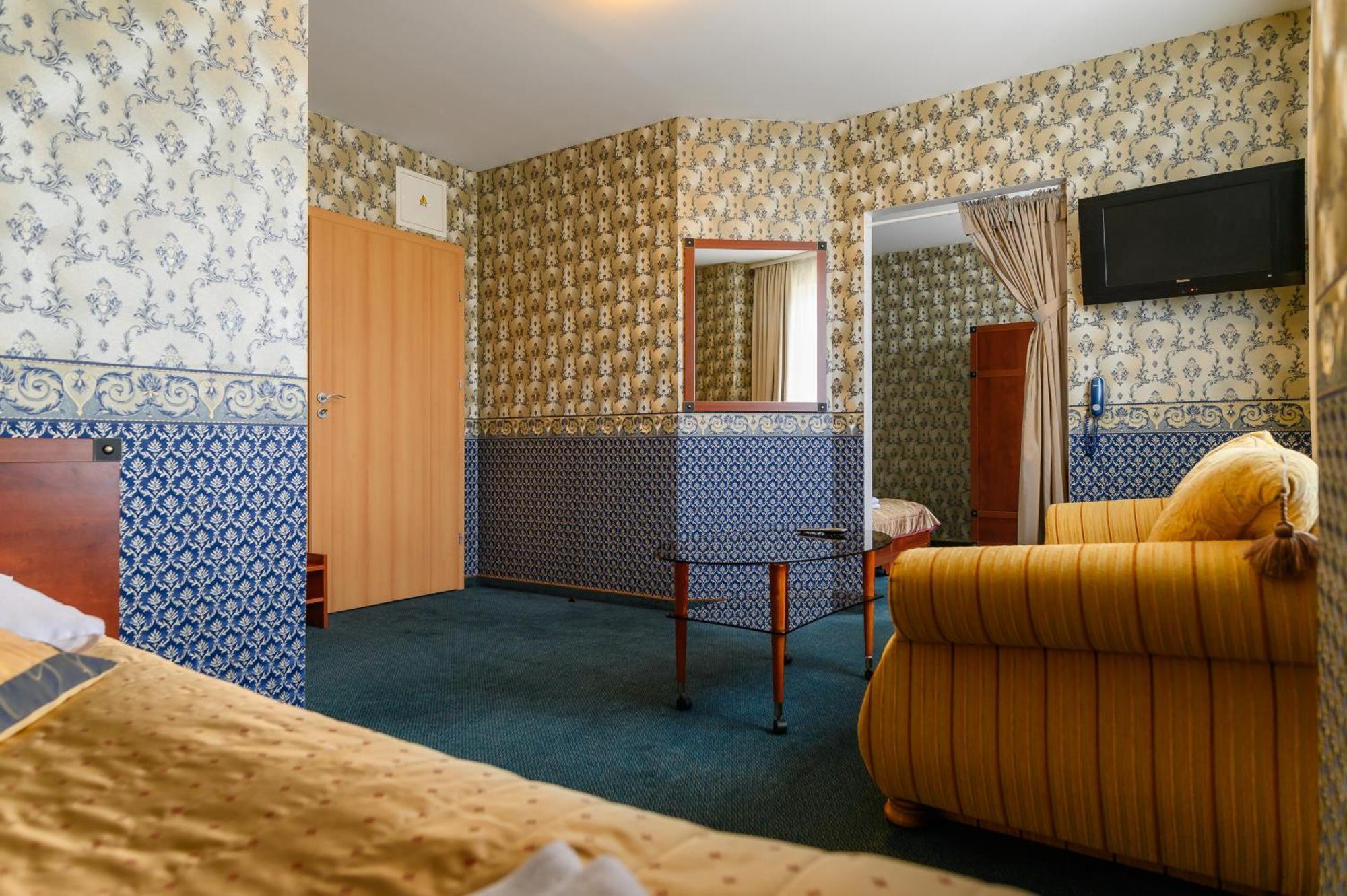 Appartamento Coliving Synet Mažeikiai Esterno foto